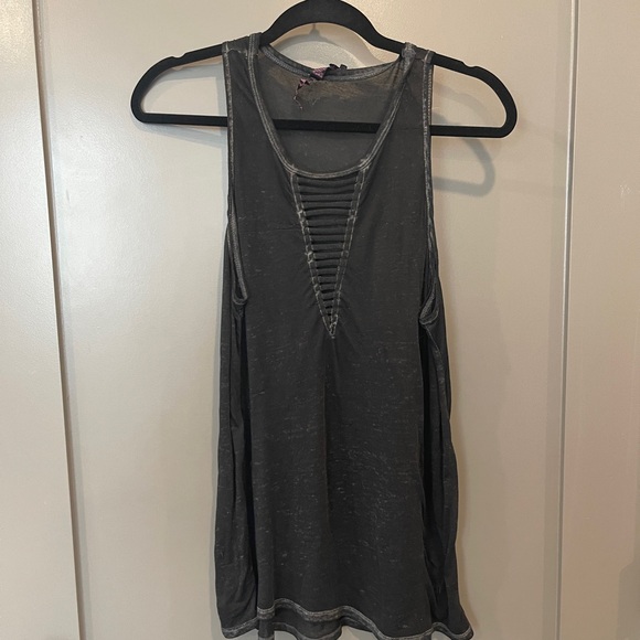 Betsey Johnson Long Tank - Picture 2 of 5